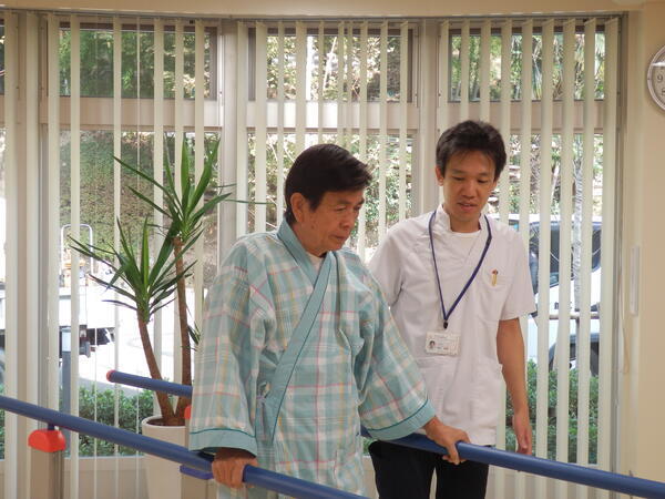 川崎みどりの病院（常勤）の理学療法士求人メイン写真4