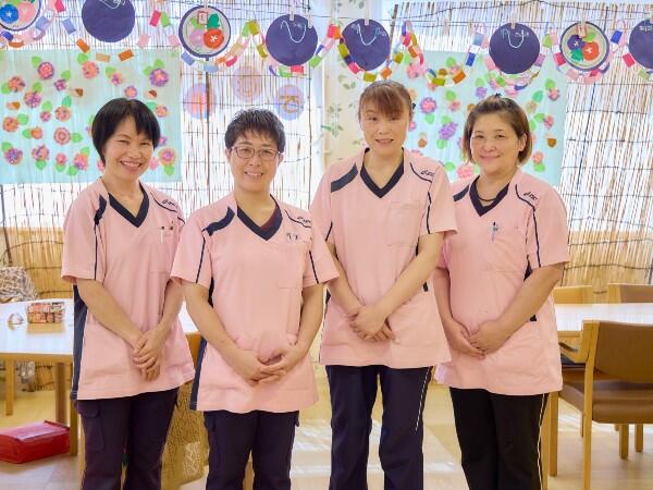 サービス付き高齢者向け住宅 FLOWER OF LIFE 向陽（パート）の介護職求人の写真