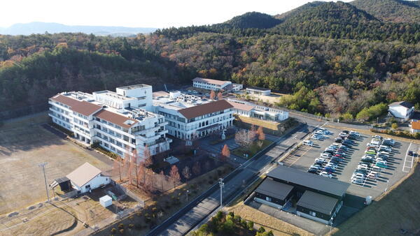 聖十字病院（常勤）の調理師/調理員求人メイン写真4