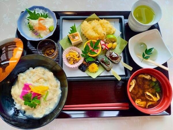 サービス付き高齢者向け住宅　ここあ草津（常勤）の調理師/調理員求人サブ写真1