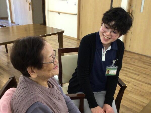 有料老人ホーム　菜の花（パート）の一般事務求人メイン写真3