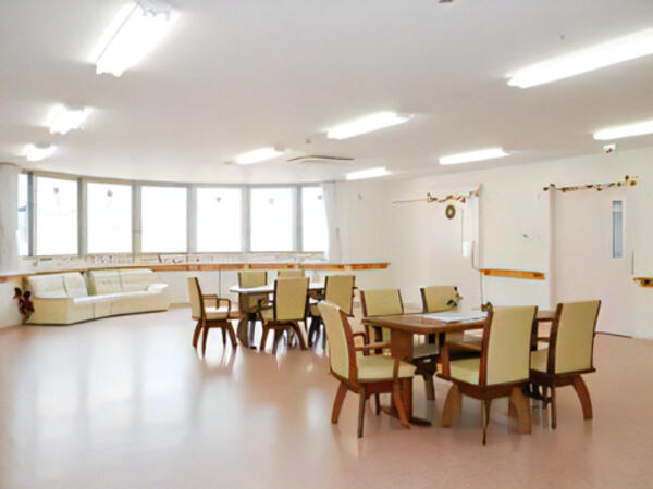 有料老人ホーム プリマヴェラ(パート)の介護福祉士求人の写真