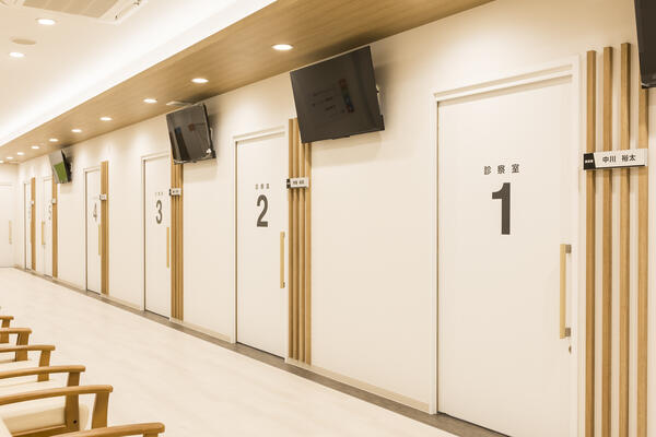 綾瀬中央診療所（常勤 / 管理職候補）の医療事務求人メイン写真3