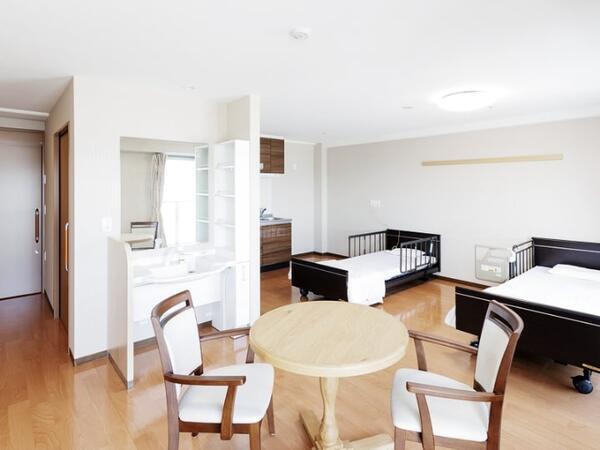 介護付き有料老人ホーム ウエルハウスキセラ（パート）の介護福祉士求人メイン写真4