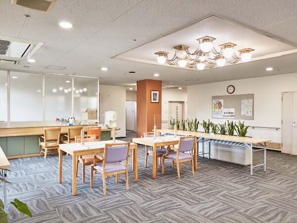 介護老人保健施設 ホットスプリング美原（常勤）の看護師求人メイン写真4