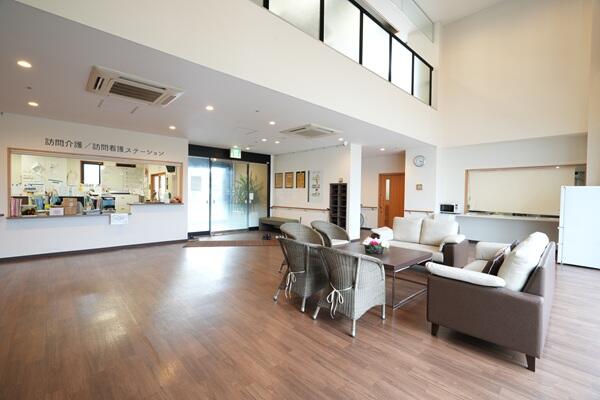 ソレイユひばりが丘（施設長/正社員）の介護福祉士求人メイン写真3