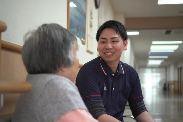 デイサービスセンター新田楽生苑（常勤）の介護職求人メイン写真3