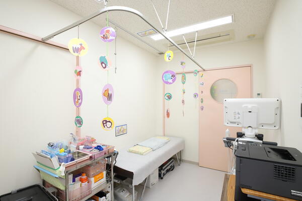 にわ小児科（パート）の准看護師求人メイン写真4