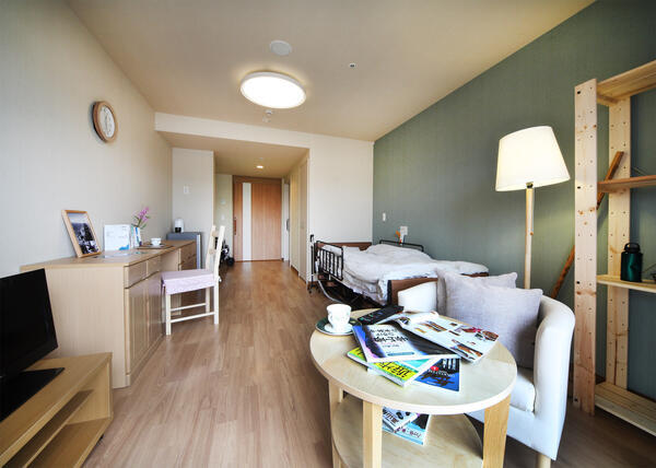 住宅型有料老人ホーム リュエル・シャンテール（夜勤専従/パート）の介護職求人メイン写真3