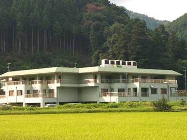 特別養護老人ホーム 静原寮(パート)の介護福祉士求人の写真