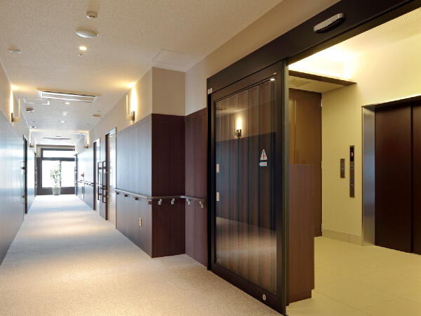 住宅型有料老人ホームきずな（常勤）の准看護師求人メイン写真4