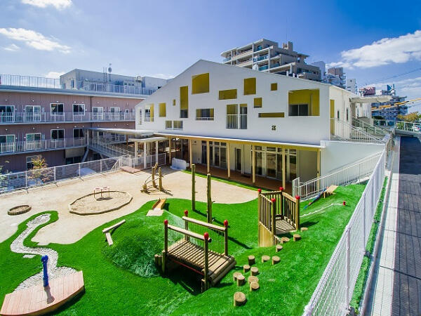 サービス付き高齢者向け住宅 ハートランド リトルベイ舞子台（介護補助パート）の介護職求人の写真