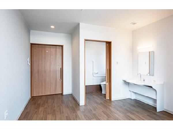 住宅型有料老人ホーム紡の家（正社員）の介護福祉士求人メイン写真3