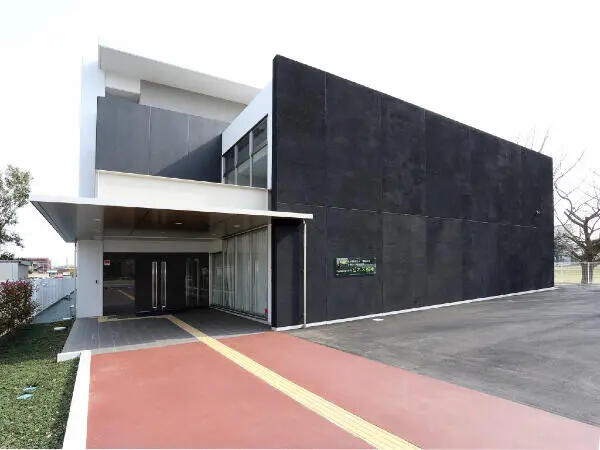 特別養護老人ホームハピネス稲毛（常勤）の介護職求人メイン写真3