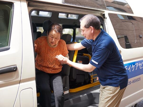 ニチイケアセンター桑名(送迎ドライバー/デイサービス/パート)の送迎ドライバー求人の写真
