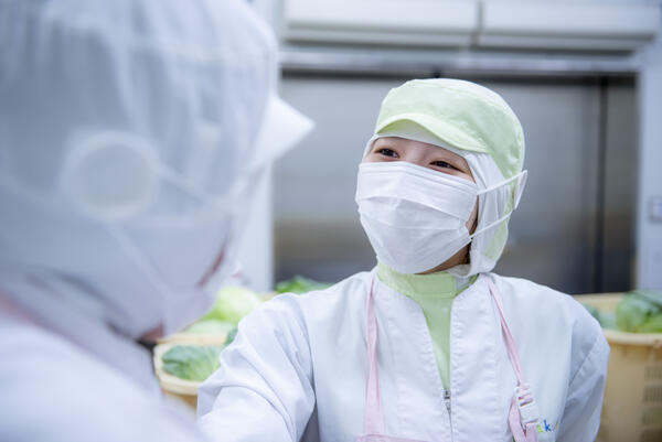 葉隠勇進(株) 港区立麻布小学校（厨房/パート）の調理師/調理員求人メイン写真3