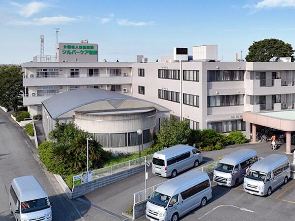 介護老人保健施設 シルバーケア敬愛（パート）の送迎ドライバー求人の写真