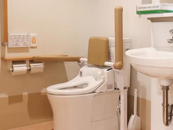 ナーシングホームしんかわテラス（夜勤専従/パート）の看護師求人メイン写真4