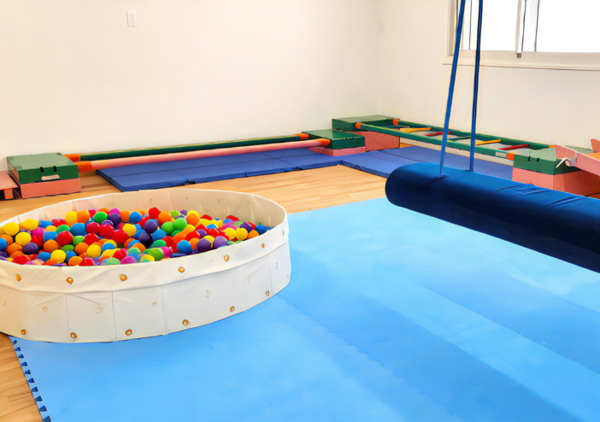 こどもねっとふしみ（常勤）の言語聴覚士求人メイン写真4