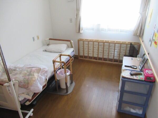 グループホームくつろぎの家（契約職員/常勤）の介護福祉士求人メイン写真3