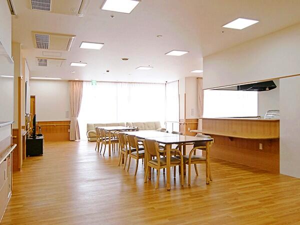 特別養護老人ホーム 珠光園はる（常勤）の介護福祉士求人メイン写真2