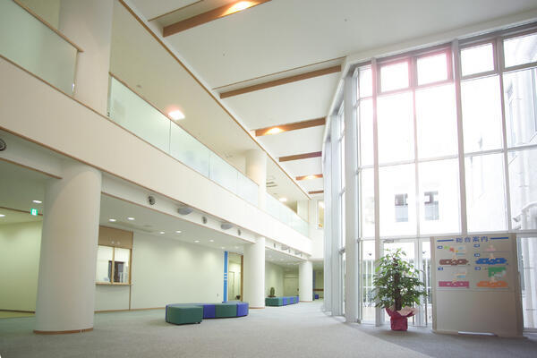 聖十字病院（常勤）の調理師/調理員求人メイン写真3