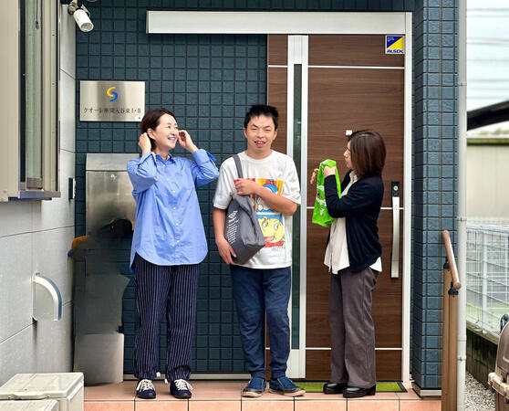 障がい者グループホーム クオーレ大和つきみ野（夜勤専従/パート）の支援員求人サブ写真1