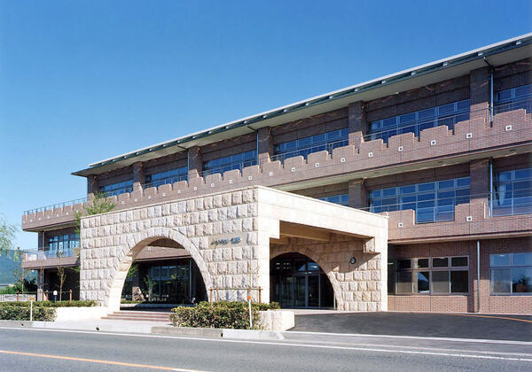 介護老人保健施設 ル・サンテリオン東郷（常勤）の介護福祉士求人メイン写真1