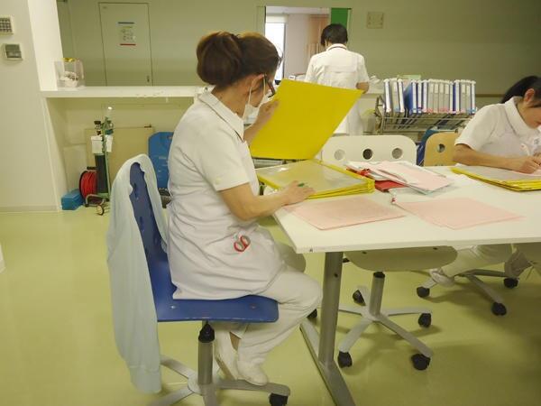 みくに病院（常勤）の介護福祉士求人サブ写真1