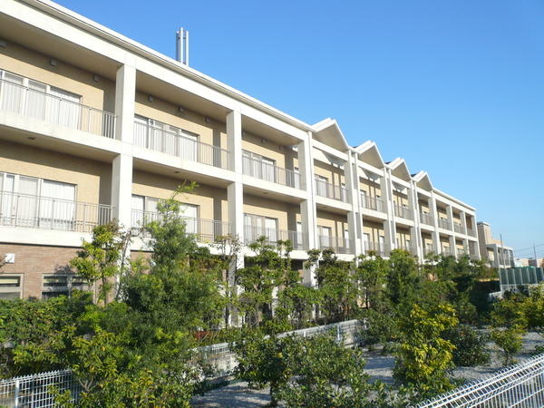 特別養護老人ホーム中野林ゆめの園（常勤） の介護福祉士求人メイン写真1