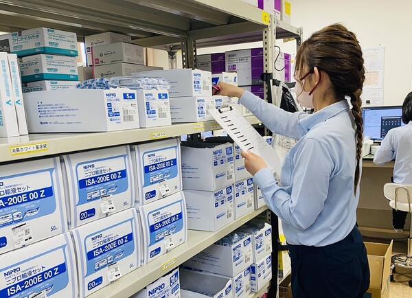 新池袋商事株式会社（常駐スタッフ / 常勤）の一般事務求人の写真