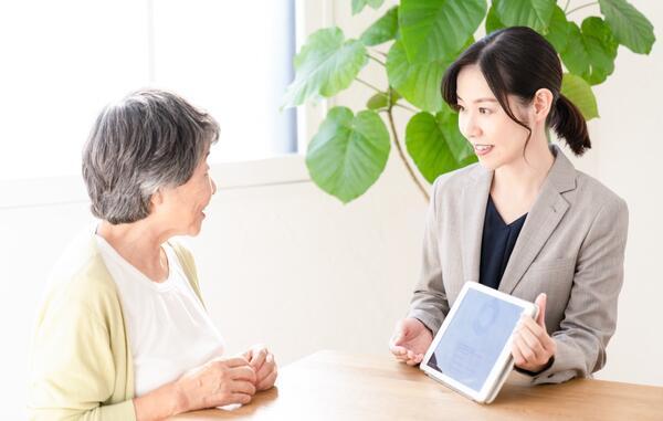 日本データー 東京西部認定調査センター（調査員/パート）の社会福祉士求人の写真