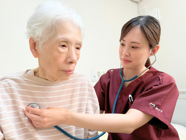 MYYケアリング茨木（パート）の看護師求人の写真