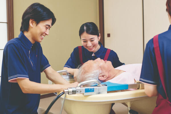 セントケア松戸（訪問入浴/正社員）の介護福祉士求人メイン写真2