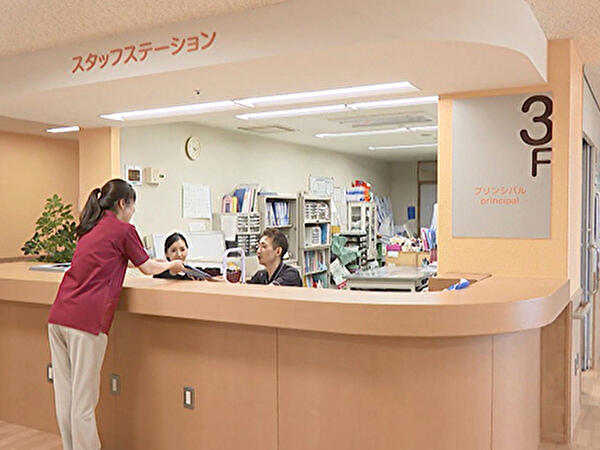 高知城東病院（病棟/パート）の准看護師求人の写真