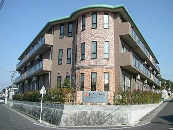 介護付有料老人ホームラ・プラス鶴が沢（パート）の介護職求人メイン写真3