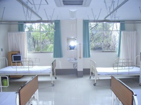 一般社団法人　津守病院（常勤）の准看護師求人メイン写真2