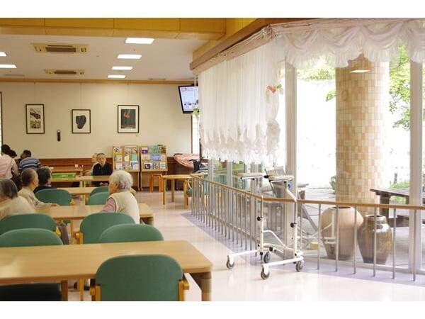 特別養護老人ホームせせらぎ（常勤）の介護職求人メイン写真2