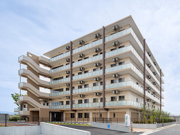 特別養護老人ホーム百楽荘尼崎館(パート)の介護職求人の写真