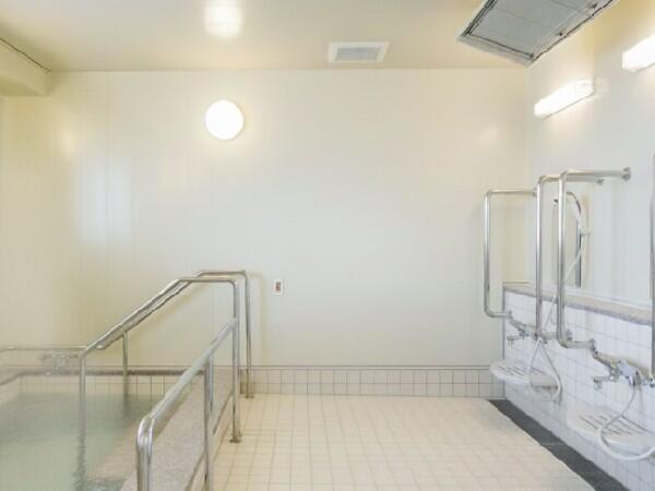 スマイルコート円蔵（正社員）の介護福祉士求人メイン写真3