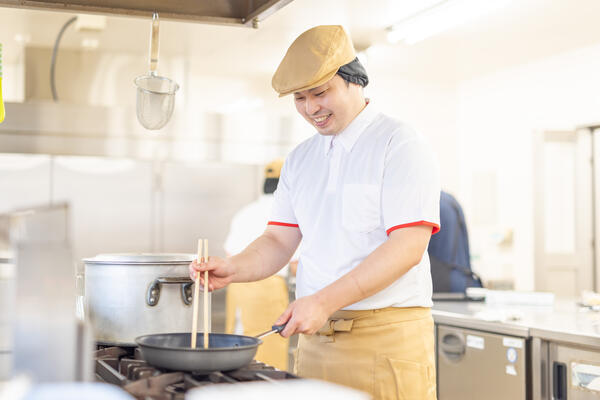 特別養護老人ホーム げんき倶楽部（厨房/常勤/責任者候補）の調理師/調理員求人の写真