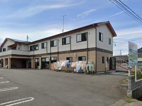 住宅型有料老人ホームイーグルホームつかさ（常勤）の介護福祉士求人メイン写真1