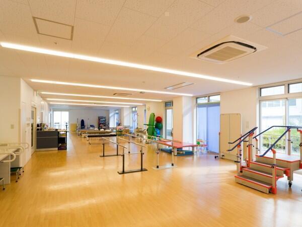 介護老人保健施設　アイリス堺正風（常勤）の准看護師求人メイン写真4