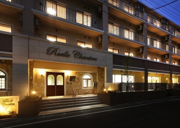 住宅型有料老人ホーム リュエル・シャンテール（夜勤専従/パート）の介護職求人の写真