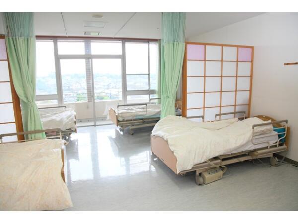 介護老人保健施設ことぶき苑（常勤）の准看護師求人メイン写真5