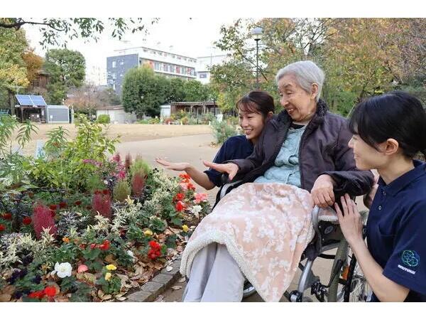 港区立特別養護老人ホーム白金の森（常勤）の看護師求人メイン写真4