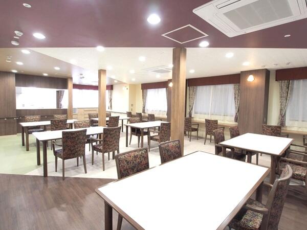 サ高住 ニューソフィアコート八千代（介護職/パート）の社会福祉士求人メイン写真3