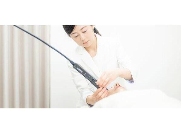 新宿駅前IGA皮膚科クリニック（常勤） の医療事務求人メイン写真2