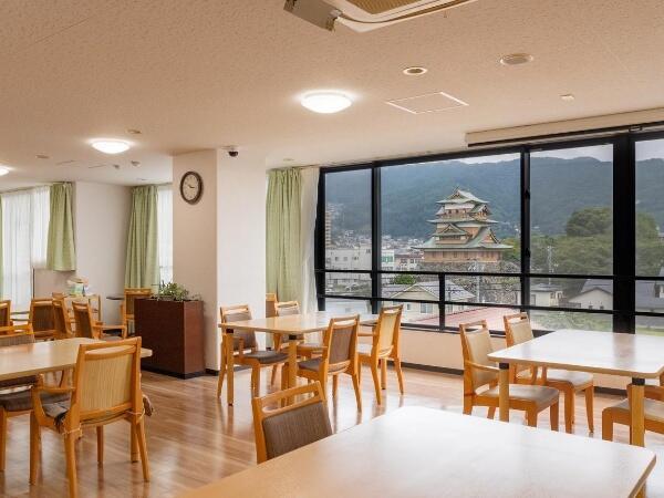 イリーゼ高島城（パート）の介護職求人メイン写真4