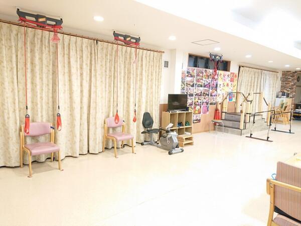 デイサービスセンターあいくる（常勤）の准看護師求人メイン写真3